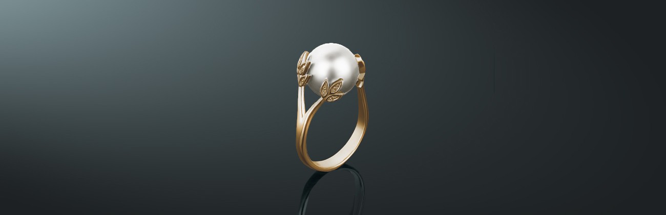 Кольцо из коллекции MAYSAKU: жемчуг Южных морей, золото 585˚, бриллианты, государственное пробирное клеймо. кп-65жб