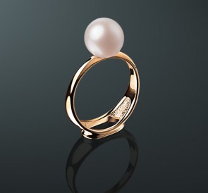 Золотое кольцо с жемчугом без вставок к-1809: белый пресноводный жемчуг, золото 585°